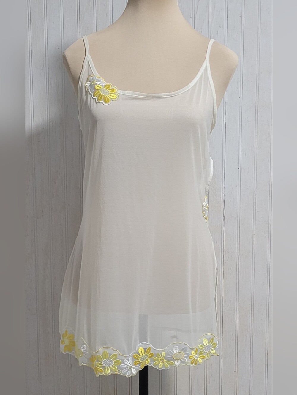 ​Vintage Victoria's Secret Yellow Cream Daisy Sheer Mesh Slip Dress Size S